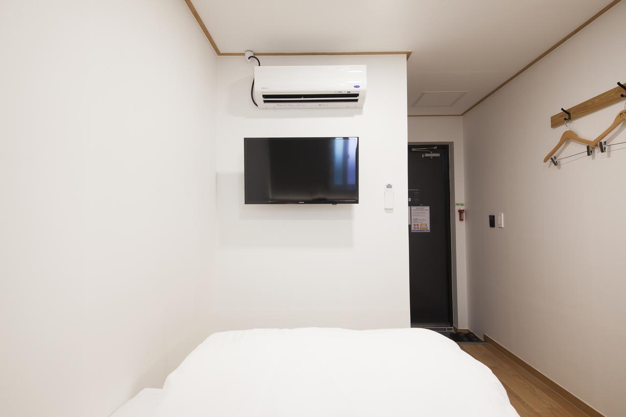 Cioharu Guesthouse Gwanganri Пусан Екстер'єр фото