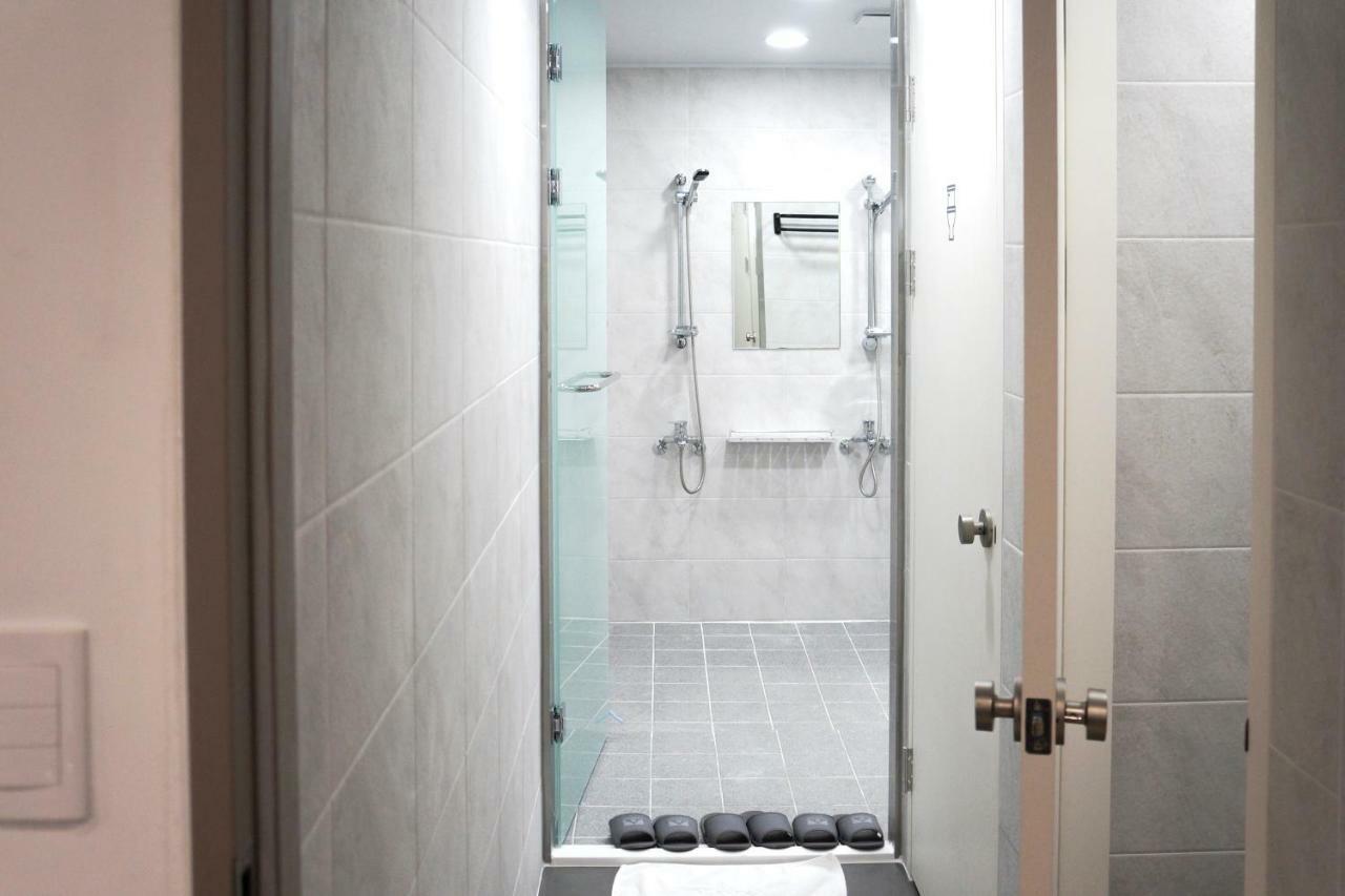 Cioharu Guesthouse Gwanganri Пусан Екстер'єр фото